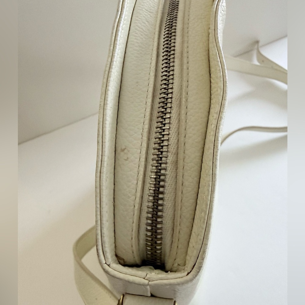 COACH || Authentic - Made in Italy Vintage Coach Crossbody Bag. - Picture 12 of 16
